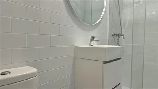 Rooms in Madrid San Blas - photo 4