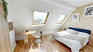 Room for rent, Paris 9ème arrondissement, Paris, &lt;span class=&quot;blurred street&quot; onclick=&quot;ProcessAdRequest(10930759)&quot;&gt;&lt;span class=&quot;hint&quot;&gt;See streetname&lt;/span&gt;[xxxxxxxxxxxxx]&lt;/span&gt;