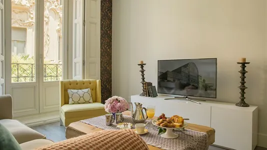 Apartments in Madrid Centro - photo 4