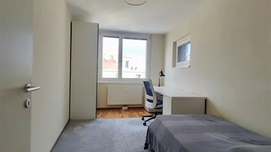 Rooms in Vienna Favoriten - photo 2