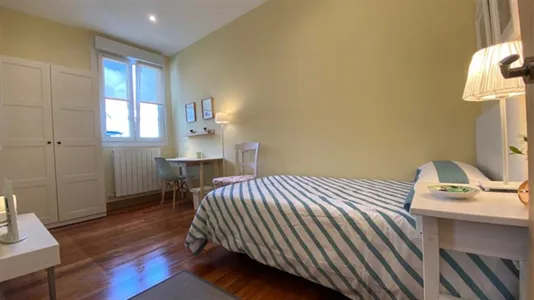 Rooms in Bilbao - photo 6