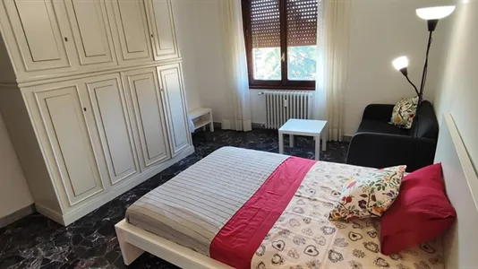 Rooms in Florence - photo 4