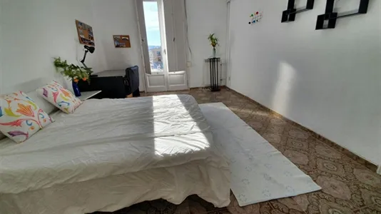 Rooms in Barcelona Ciutat Vella - photo 4