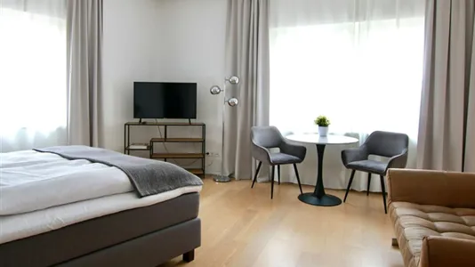 Apartments in Cologne Innenstadt - photo 4