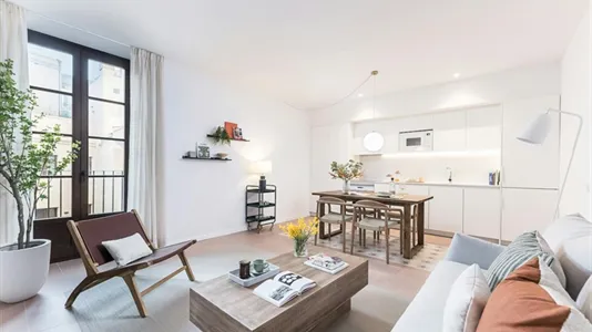 Apartments in Barcelona Ciutat Vella - photo 2