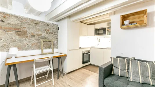 Apartments in Barcelona Ciutat Vella - photo 10