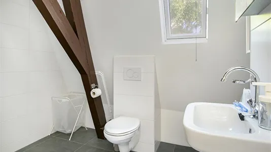 Apartments in Location is not specified - photo 9