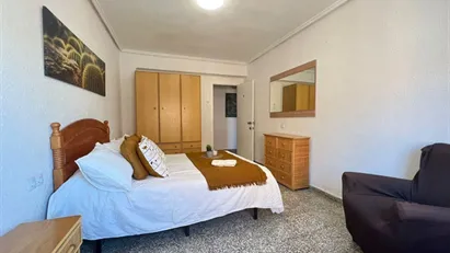 Room for rent in Tavernes Blanques, Comunidad Valenciana