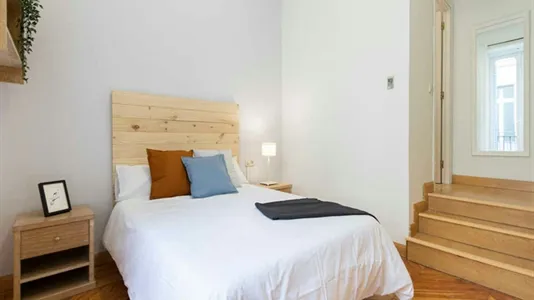 Rooms in Madrid Centro - photo 3