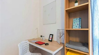 Room for rent in Milano Zona 5 - Vigentino, Chiaravalle, Gratosoglio, Milan