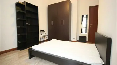 Room for rent in Milano Zona 4 - Vittoria, Forlanini, Milan