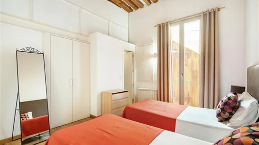 Apartments in Madrid Centro - photo 7