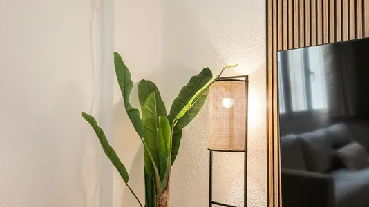 Rooms in Valencia Algirós - photo 5