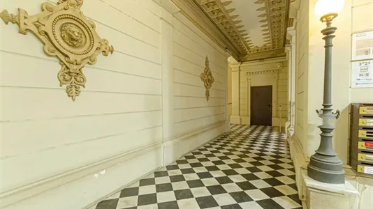 Rooms in Barcelona Ciutat Vella - photo 7