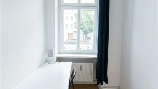 Rooms in Berlin Charlottenburg-Wilmersdorf - photo 3