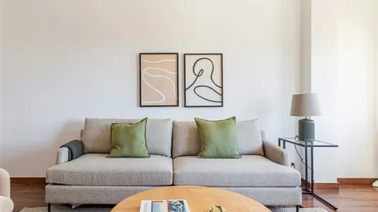 Houses in Barcelona Gràcia - photo 2