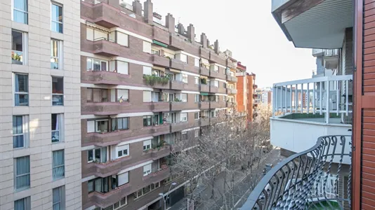 Apartments in Barcelona Eixample - photo 8