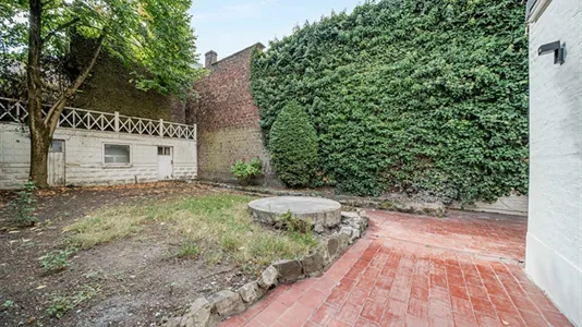 Rooms in Charleroi - photo 10