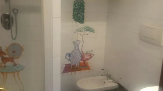 Rooms in Roma Municipio II – Parioli/Nomentano - photo 9