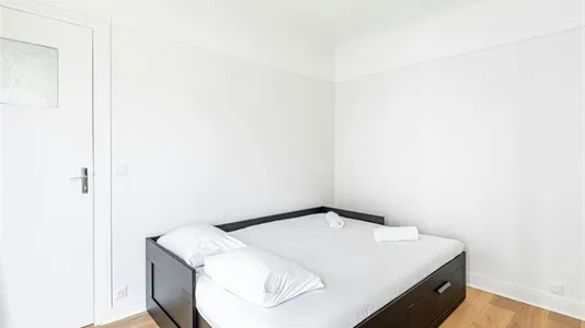 Apartments in Paris 15ème arrondissement - photo 6