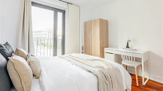 Rooms in Valencia Ciutat Vella - photo 4