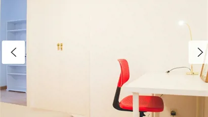 Room for rent in Madrid Moncloa-Aravaca, Madrid