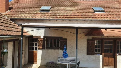 Room for rent in Montluçon, Auvergne-Rhône-Alpes