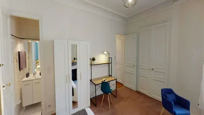 Room for rent in Paris 17ème arrondissement, Paris