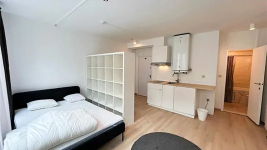 Apartments in Brussels Sint-Gillis - photo 3