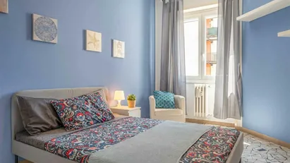 Room for rent in Milano Zona 6 - Barona, Lorenteggio, Milan