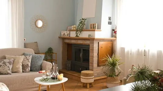 Apartments in Celano - photo 1