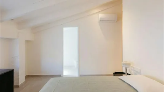 Rooms in Alfara del Patriarca - photo 2