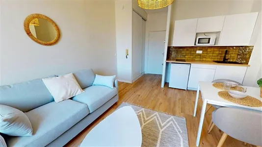 Apartments in Bordeaux - photo 5