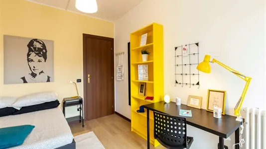 Rooms in Milano Zona 5 - Vigentino, Chiaravalle, Gratosoglio - photo 3