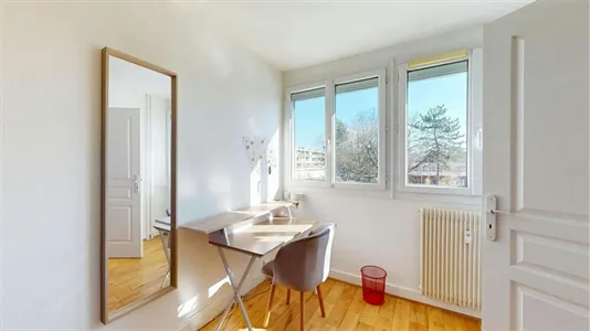 Rooms in Rennes - photo 2