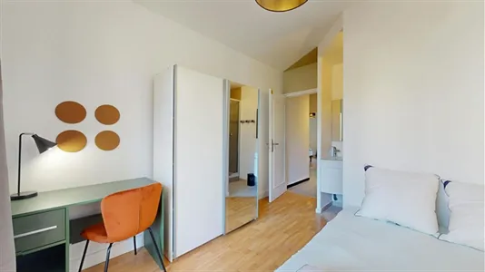 Rooms in Lyon - photo 2