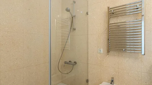 Rooms in Oeiras - photo 9