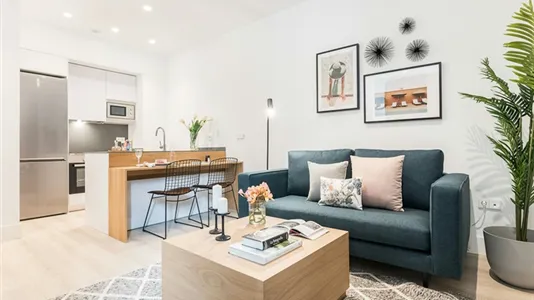 Apartments in Madrid Centro - photo 2