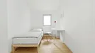 Room for rent, Berlin Spandau, Berlin, &lt;span class=&quot;blurred street&quot; onclick=&quot;ProcessAdRequest(7706886)&quot;&gt;&lt;span class=&quot;hint&quot;&gt;See streetname&lt;/span&gt;[xxxxxxxxxxxxx]&lt;/span&gt;