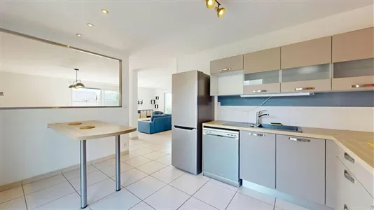 Houses in Caen - photo 9