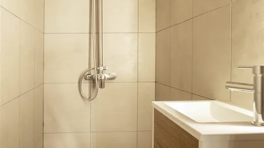 Apartments in Barcelona Ciutat Vella - photo 8