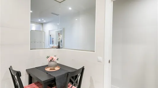 Apartments in Barcelona Eixample - photo 9