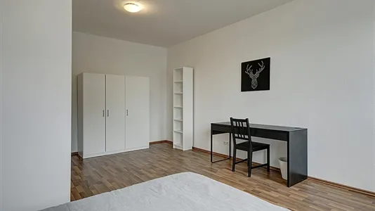 Rooms in Stuttgart Bad Cannstatt - photo 2