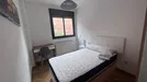 Room for rent, Madrid Vicálvaro, Madrid, Calle Ladera de los Almendros, Spain
