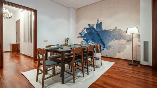 Rooms in Barcelona Eixample - photo 6