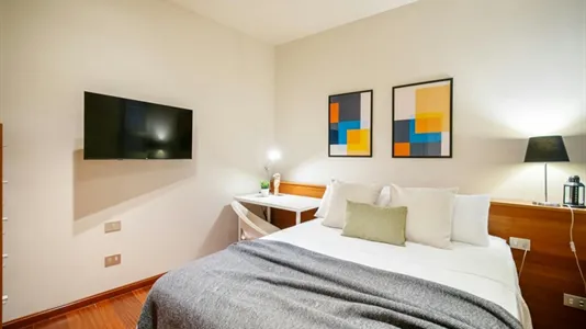 Rooms in Barcelona Gràcia - photo 4