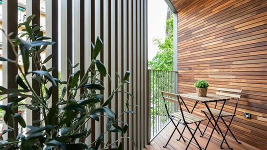 Apartments in Barcelona Eixample - photo 3