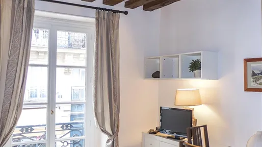 Apartments in Paris 4ème arrondissement - Marais - photo 4