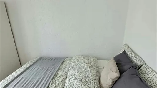 Rooms in Godelleta - photo 8