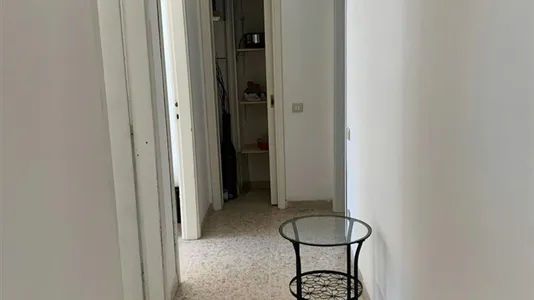 Rooms in Roma Municipio IX – EUR - photo 8